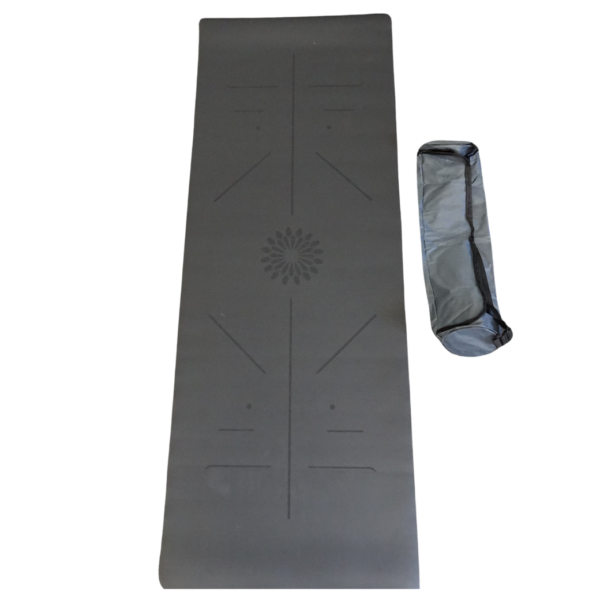 tapis de yoga noir et sac